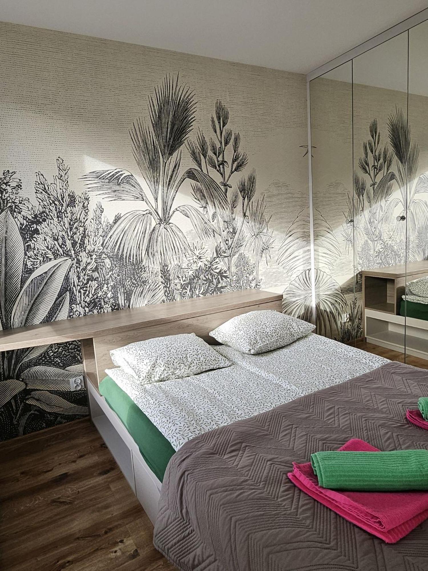 Urban Jungle Apartament Wenus بياليستوك المظهر الخارجي الصورة